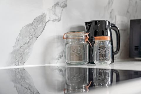 Apartment | 4 bedrooms, Internet