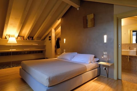 Superior Double Room | Desk, free WiFi