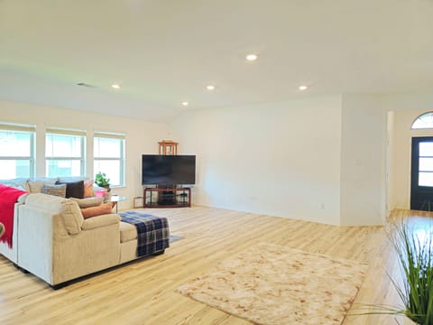 Open concept very spacious for you and other guests to relax and unwind.