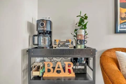 Coffee and tea facilities