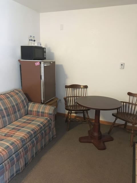 Living area | Flat-screen TV