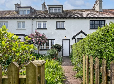 6 The Poplars, Porlock