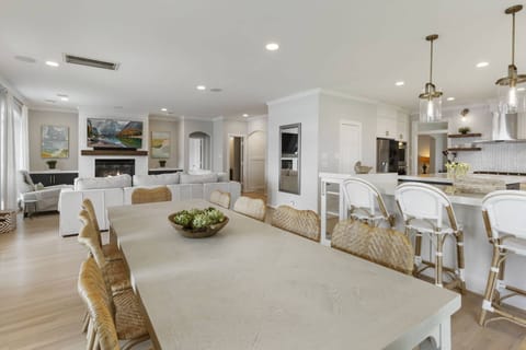 Spacious Living Area