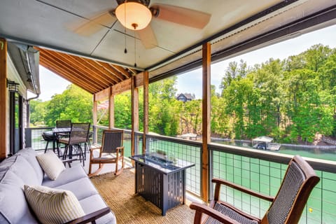 Apartment (2 Bedrooms) | Front of property