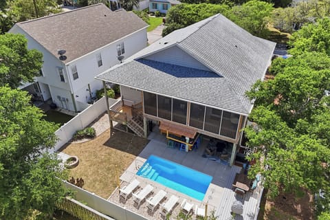 Exterior - Back / Pool Area