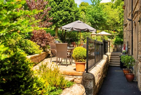 Apartment | Outdoor dining