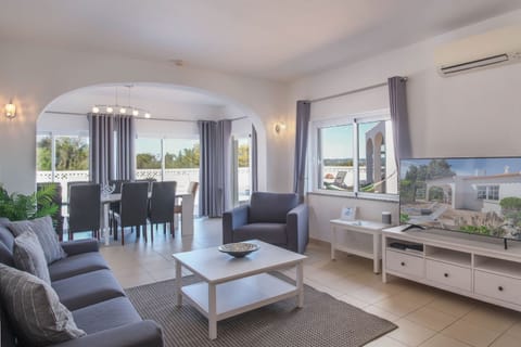 House | 5 bedrooms