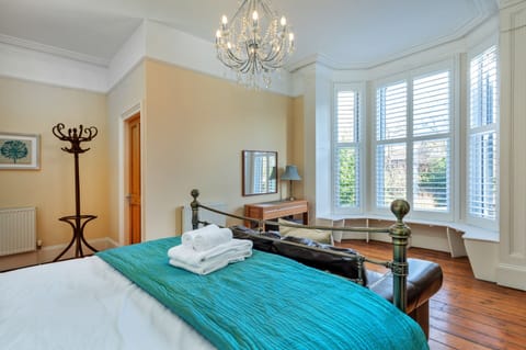 House | 5 bedrooms