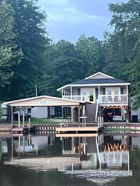 front of the home from the waterway