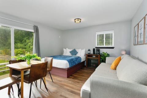 Bright and cozy space designed for total relaxation