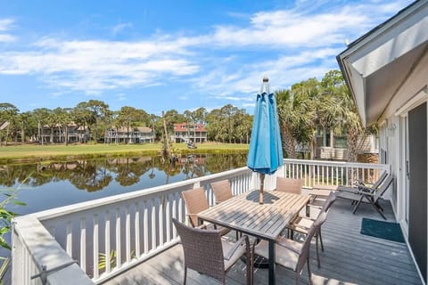 Stunning water and golf course views