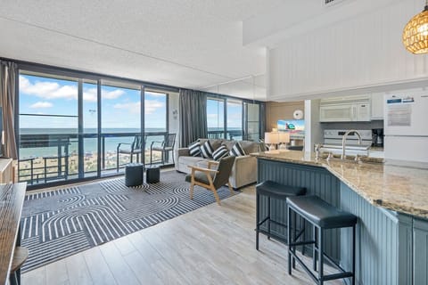Welcome to Golden Sands 408!