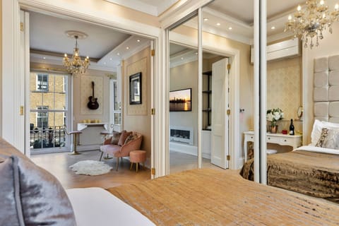 Apartment | 1 bedroom, iron/ironing board