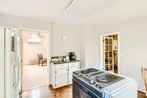 Coffee bar in the kitchen