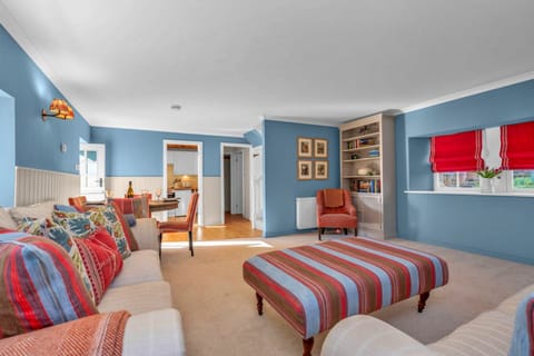 Cottage | Living room