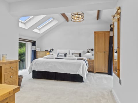 Cottage | 3 bedrooms, iron/ironing board