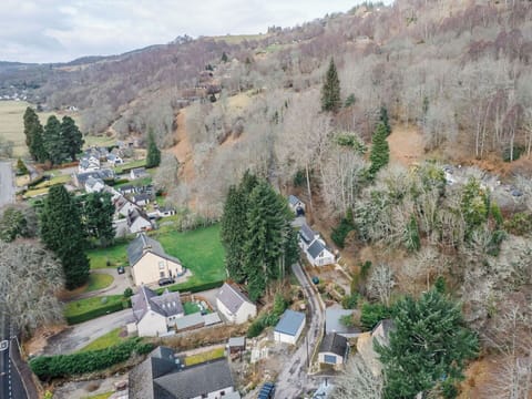 Landscape, Residential Area, Roof, House, Rural Area, Human Settlement, Village, Cottage, Aerial Photography, Suburb