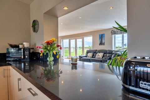 House | Private kitchen