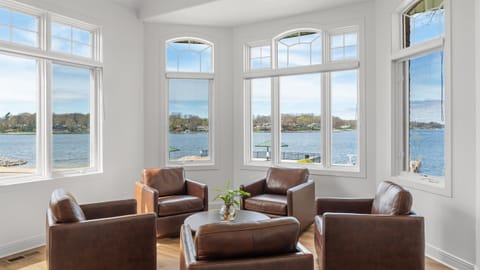 Living Room overlooking Spring Lake
