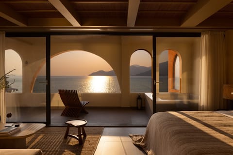 Romantic Double Room, Sea View | Premium bedding, individually decorated, individually furnished, desk