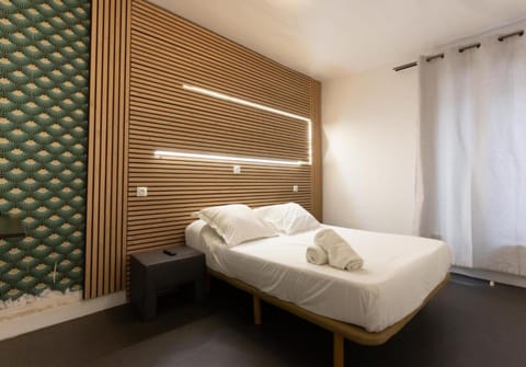 Deluxe Room | Free WiFi, bed sheets