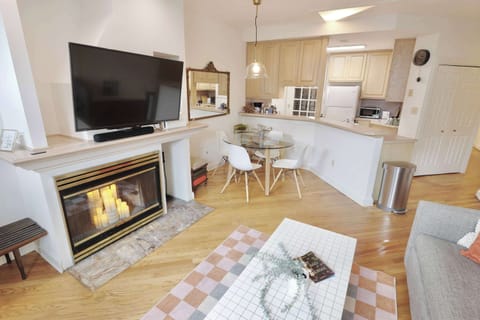 Welcome to our cozy home in Eastern Market!