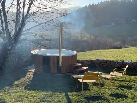 Private Nordique Bath