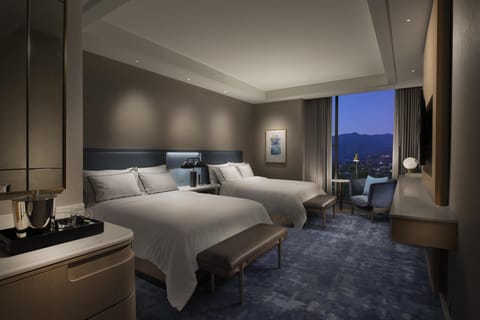 In-room safe, iron/ironing board, free WiFi, bed sheets