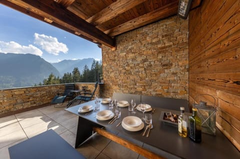 Chalet | Outdoor dining
