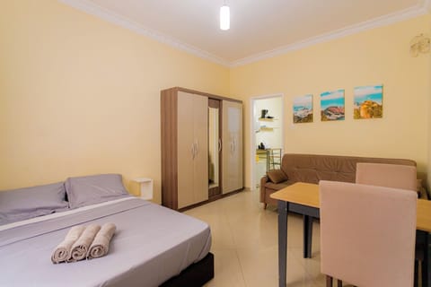 SUH Copacabana 49 | 1 bedroom, free WiFi, bed sheets