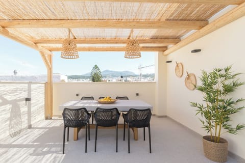 Savor your meals on the rooftop