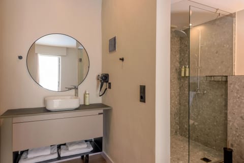 Superior Family Room, Private Pool | Bathroom | Hair dryer, towels, soap, shampoo