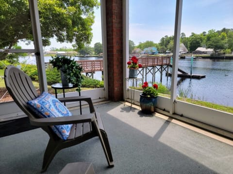 Waterway Getaway (1)