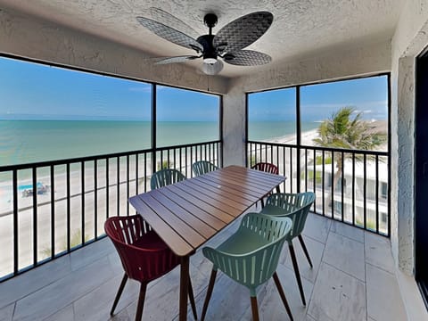 Welcome to Seaside Resort 510