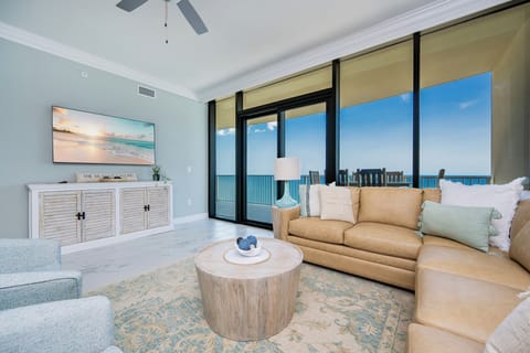Phoenix Gulf Shores II 1603, Gulf Shores, Alabama, beach front, 3 bedroom condominium on the 16th floor