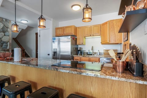 Anaconda Unit 206 03