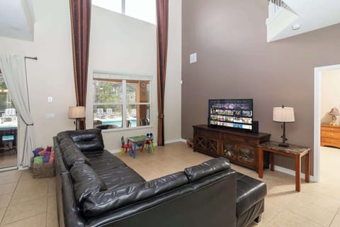 Living room with SmartTV