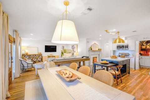 Dining area seats 10