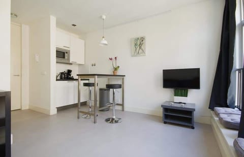 Open living-dining space with light flow