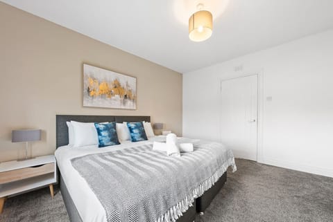 Super King Master Bedroom