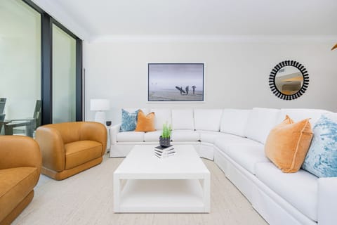 Phoenix Gulf Shores II 1104, Gulf Shores, Alabama, beach front, 3 bedroom condominium on the 11th floor