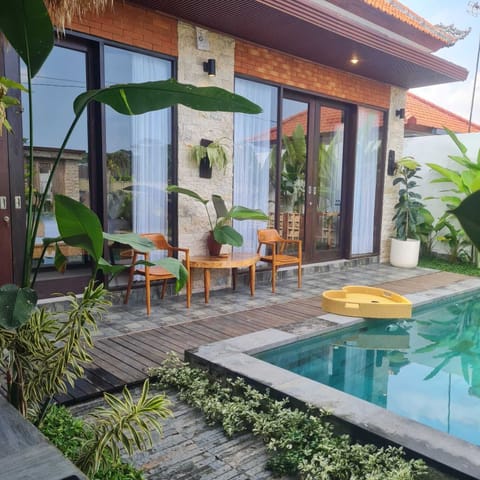 Classic Villa, 2 Bedrooms, Private Pool | Terrace/patio