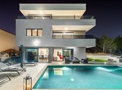 Villa (Five Bedroom Holiday Home with Pool) | Pool | Outdoor pool, pool umbrellas, sun loungers
