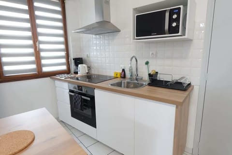 SENSEO
BOUILLOIR
GRILLE PAIN
