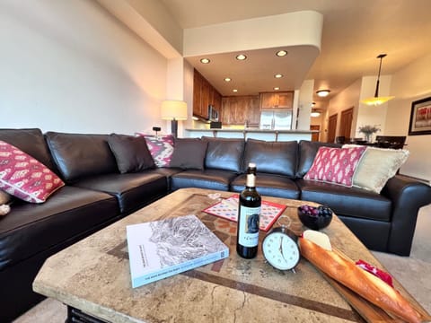 Open floor plan to gather together