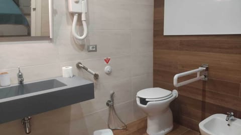 Comfort Room | Bathroom