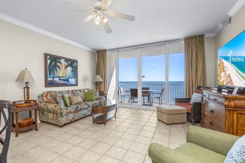 Signature Condo, 3 Bedrooms, Kitchen, Beach View | Living room | 59-inch Smart TV with cable channels