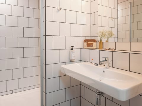 Eco-friendly toiletries