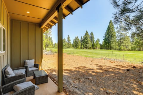 Lake Almanor Vacation Rental | 3BR | 2BA | 2 Steps to Enter | 2,630 Sq Ft