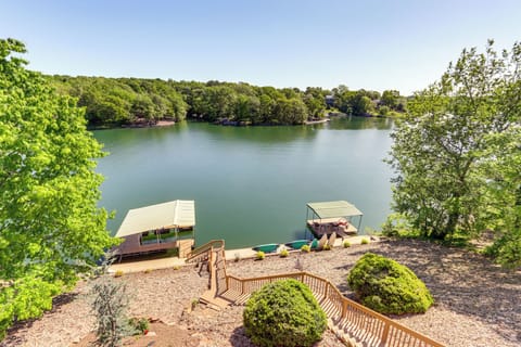 Bella Vista Vacation Rental | 4BR | 2 Full BA | 2 Half BA | Stairs Required